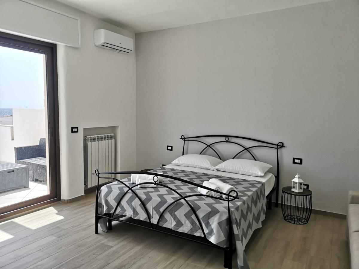B&B Tra Scirocco E Tramontana 갈리폴리 외부 사진